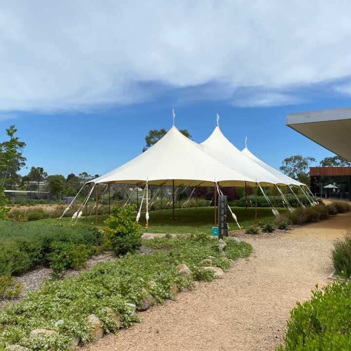 Hampton Tent Hire by Event Marquees | © Event Marquees